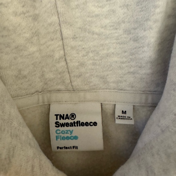 TNA Cozy Fleece Sweatfleece in Light Gray - Picture 5 of 6